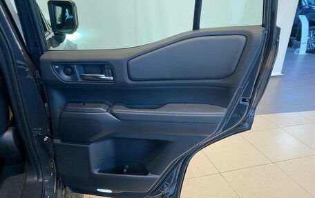 Toyota Land Cruiser Prado, 2024 год, 12 300 000 рублей, 23 фотография