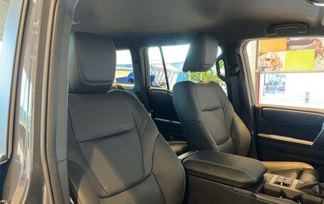 Toyota Land Cruiser Prado, 2024 год, 12 300 000 рублей, 27 фотография