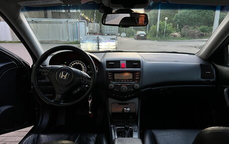 Honda Accord VII рестайлинг, 2007 год, 1 000 000 рублей, 13 фотография