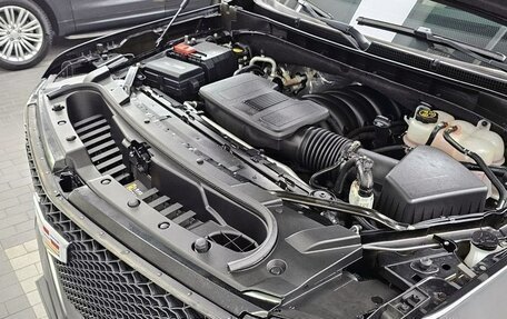 Cadillac Escalade V, 2022 год, 10 142 006 рублей, 6 фотография