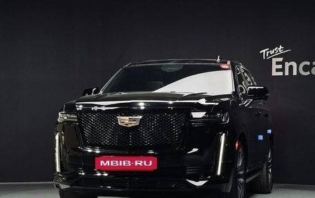 Cadillac Escalade V, 2022 год, 10 142 006 рублей, 3 фотография