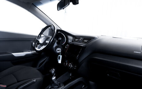 KIA Rio III рестайлинг, 2015 год, 850 000 рублей, 17 фотография