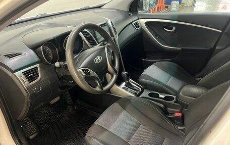 Hyundai i30 II рестайлинг, 2014 год, 899 000 рублей, 8 фотография