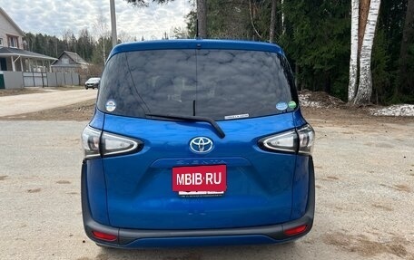 Toyota Sienta II, 2019 год, 1 590 000 рублей, 8 фотография