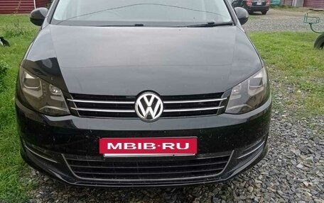 Volkswagen Sharan II, 2010 год, 1 500 000 рублей, 3 фотография