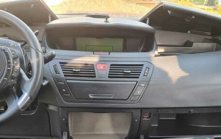 Citroen C4 Picasso II рестайлинг, 2012 год, 550 000 рублей, 8 фотография