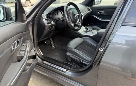 BMW 3 серия, 2019 год, 3 150 000 рублей, 9 фотография