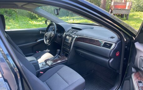 Toyota Camry, 2016 год, 2 100 000 рублей, 7 фотография