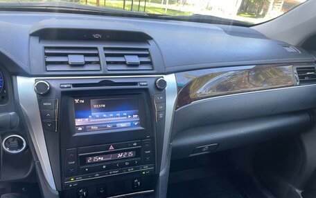 Toyota Camry, 2016 год, 2 100 000 рублей, 3 фотография