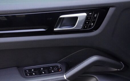 Porsche Cayenne III, 2019 год, 5 169 000 рублей, 25 фотография