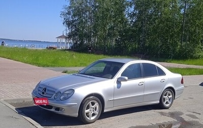 Mercedes-Benz E-Класс, 2004 год, 780 000 рублей, 1 фотография