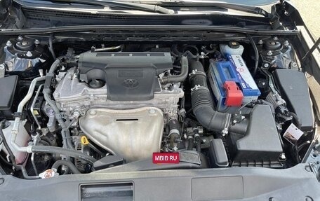 Toyota Camry, 2018 год, 2 700 000 рублей, 4 фотография