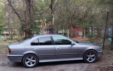 BMW 5 серия, 1998 год, 410 000 рублей, 3 фотография