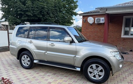 Mitsubishi Pajero IV, 2012 год, 1 840 000 рублей, 16 фотография