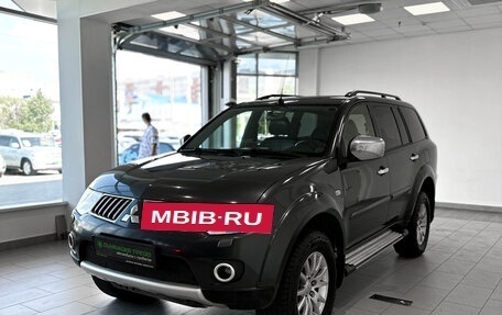 Mitsubishi Pajero Sport II рестайлинг, 2013 год, 1 477 000 рублей, 1 фотография