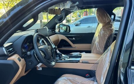 Lexus LX, 2025 год, 20 000 000 рублей, 8 фотография
