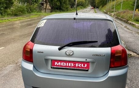 Toyota Corolla, 2004 год, 550 000 рублей, 1 фотография
