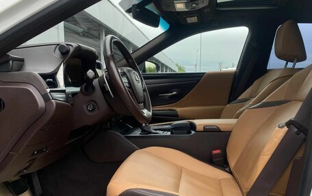Lexus ES VII, 2019 год, 3 435 000 рублей, 10 фотография