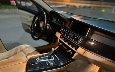 BMW 5 серия, 2012 год, 1 500 000 рублей, 4 фотография