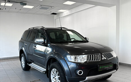 Mitsubishi Pajero Sport II рестайлинг, 2013 год, 1 477 000 рублей, 3 фотография