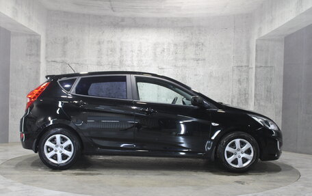 Hyundai Solaris II рестайлинг, 2011 год, 685 000 рублей, 9 фотография