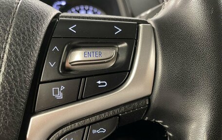 Toyota Land Cruiser Prado 150 рестайлинг 2, 2020 год, 6 700 000 рублей, 14 фотография