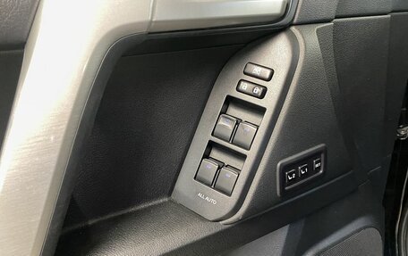 Toyota Land Cruiser Prado 150 рестайлинг 2, 2020 год, 6 700 000 рублей, 23 фотография