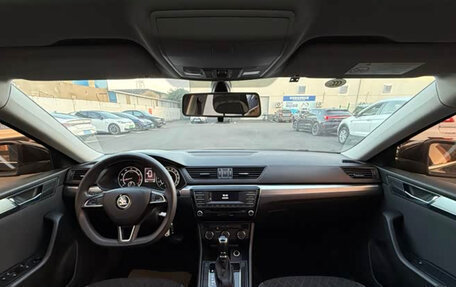 Skoda Superb III рестайлинг, 2022 год, 1 365 995 рублей, 19 фотография