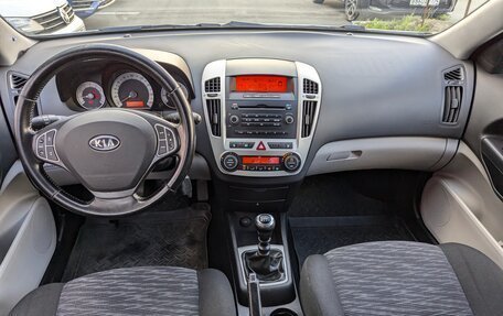 KIA cee'd I рестайлинг, 2009 год, 555 000 рублей, 10 фотография