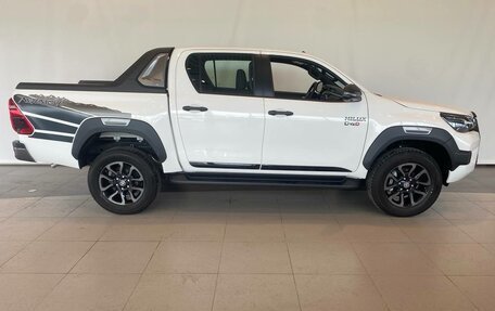 Toyota Hilux VIII, 2023 год, 8 600 000 рублей, 5 фотография