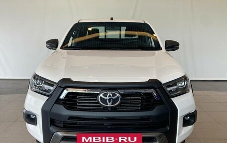 Toyota Hilux VIII, 2023 год, 8 600 000 рублей, 2 фотография