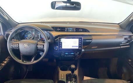 Toyota Hilux VIII, 2023 год, 8 600 000 рублей, 14 фотография