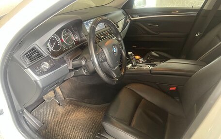 BMW 5 серия, 2012 год, 1 070 000 рублей, 5 фотография