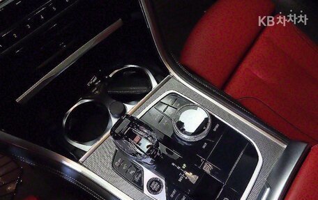 BMW 8 серия, 2022 год, 6 800 000 рублей, 4 фотография