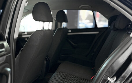 Volkswagen Jetta VI, 2010 год, 560 000 рублей, 13 фотография