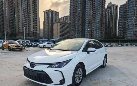 Toyota Corolla, 2021 год, 1 350 975 рублей, 3 фотография