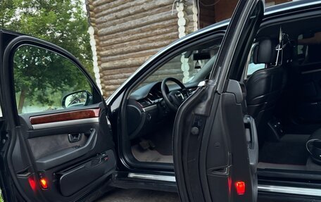 Audi A8, 2006 год, 1 150 000 рублей, 10 фотография