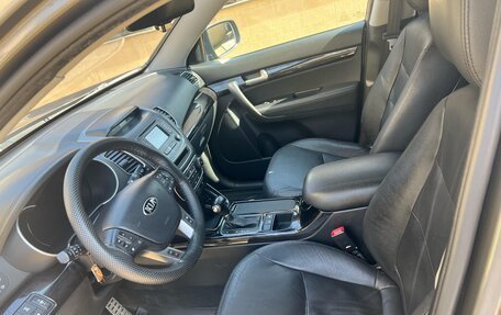 KIA Sorento II рестайлинг, 2014 год, 1 800 000 рублей, 4 фотография
