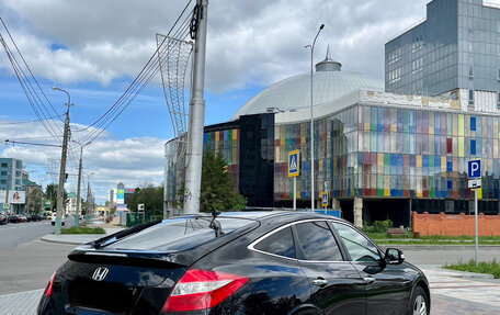 Honda Crosstour I рестайлинг, 2011 год, 2 000 000 рублей, 4 фотография