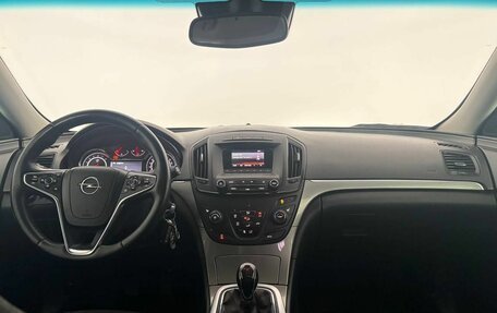 Opel Insignia II рестайлинг, 2013 год, 889 000 рублей, 13 фотография