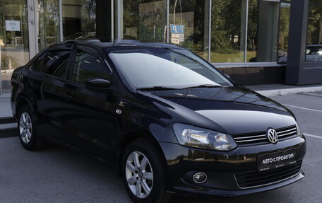 Volkswagen Polo VI (EU Market), 2011 год, 748 000 рублей, 3 фотография