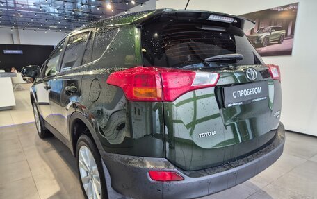 Toyota RAV4, 2013 год, 1 690 000 рублей, 11 фотография