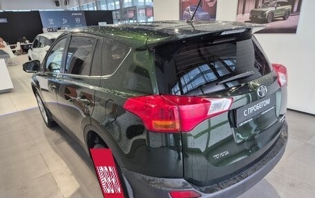 Toyota RAV4, 2013 год, 1 690 000 рублей, 12 фотография