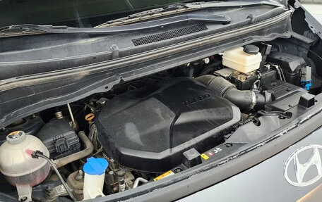 Hyundai Staria, 2021 год, 1 900 000 рублей, 18 фотография