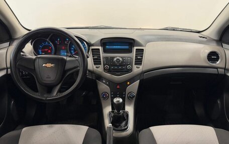 Chevrolet Cruze II, 2012 год, 845 000 рублей, 16 фотография