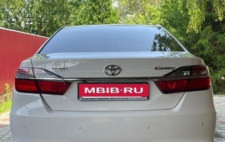 Toyota Camry, 2015 год, 1 700 000 рублей, 4 фотография