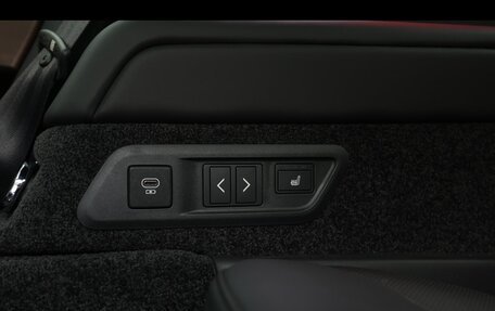 Land Rover Range Rover IV рестайлинг, 2022 год, 14 500 000 рублей, 10 фотография