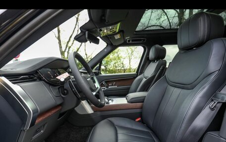 Land Rover Range Rover IV рестайлинг, 2022 год, 14 500 000 рублей, 14 фотография
