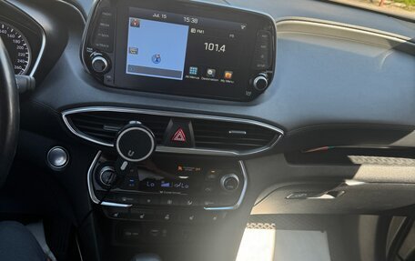 Hyundai Santa Fe IV, 2018 год, 3 100 000 рублей, 13 фотография