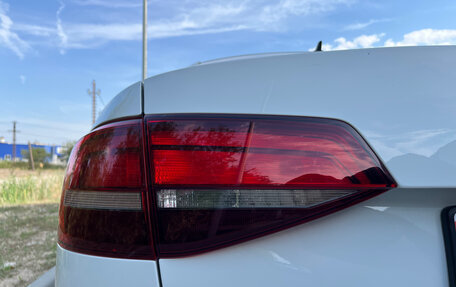 Volkswagen Jetta VI, 2018 год, 1 359 000 рублей, 10 фотография